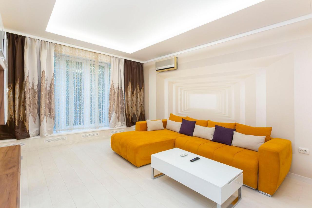 סופיה Central Vitosha Apartment מראה חיצוני תמונה